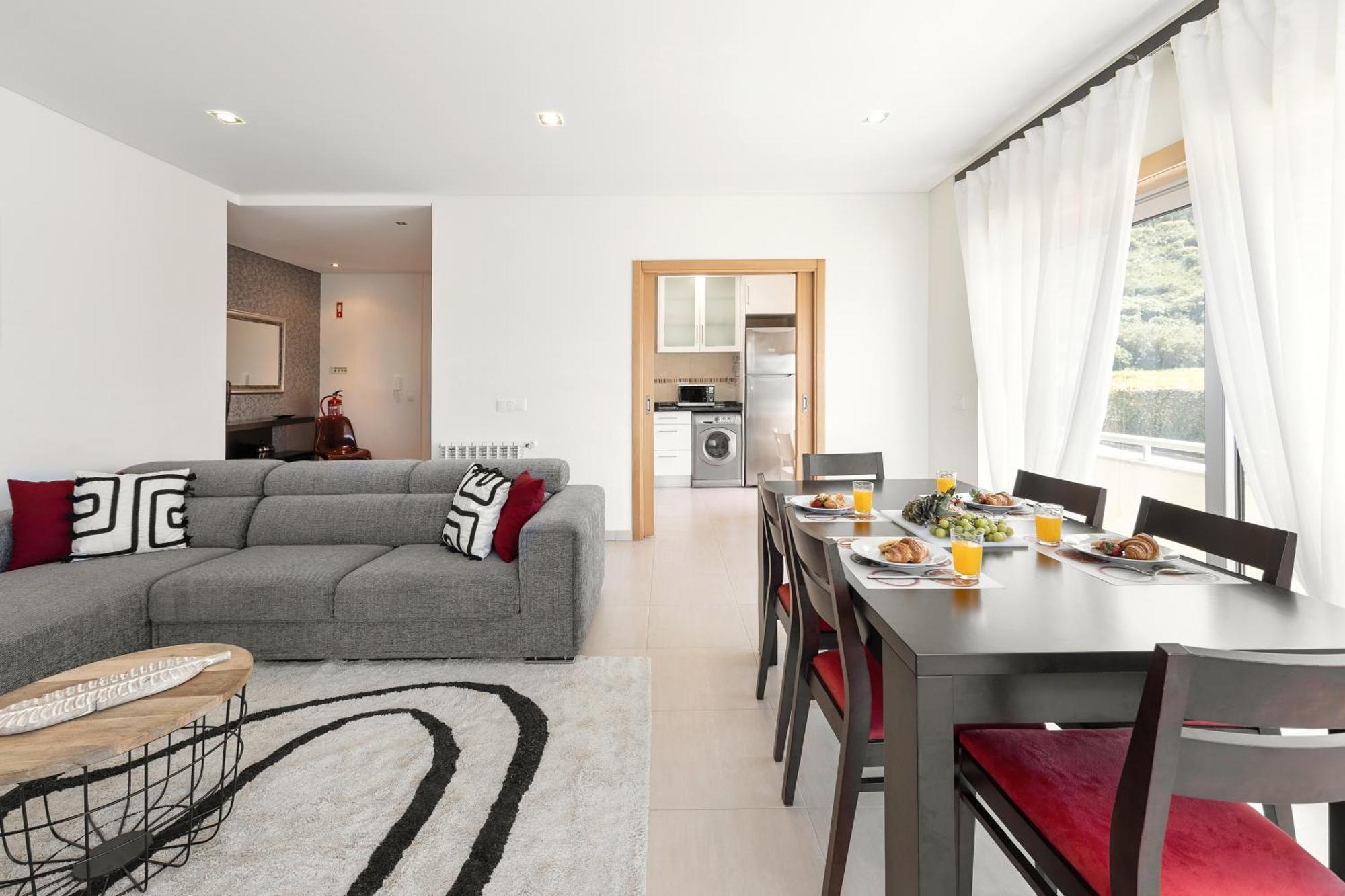 Nazare Beach House מראה חיצוני תמונה